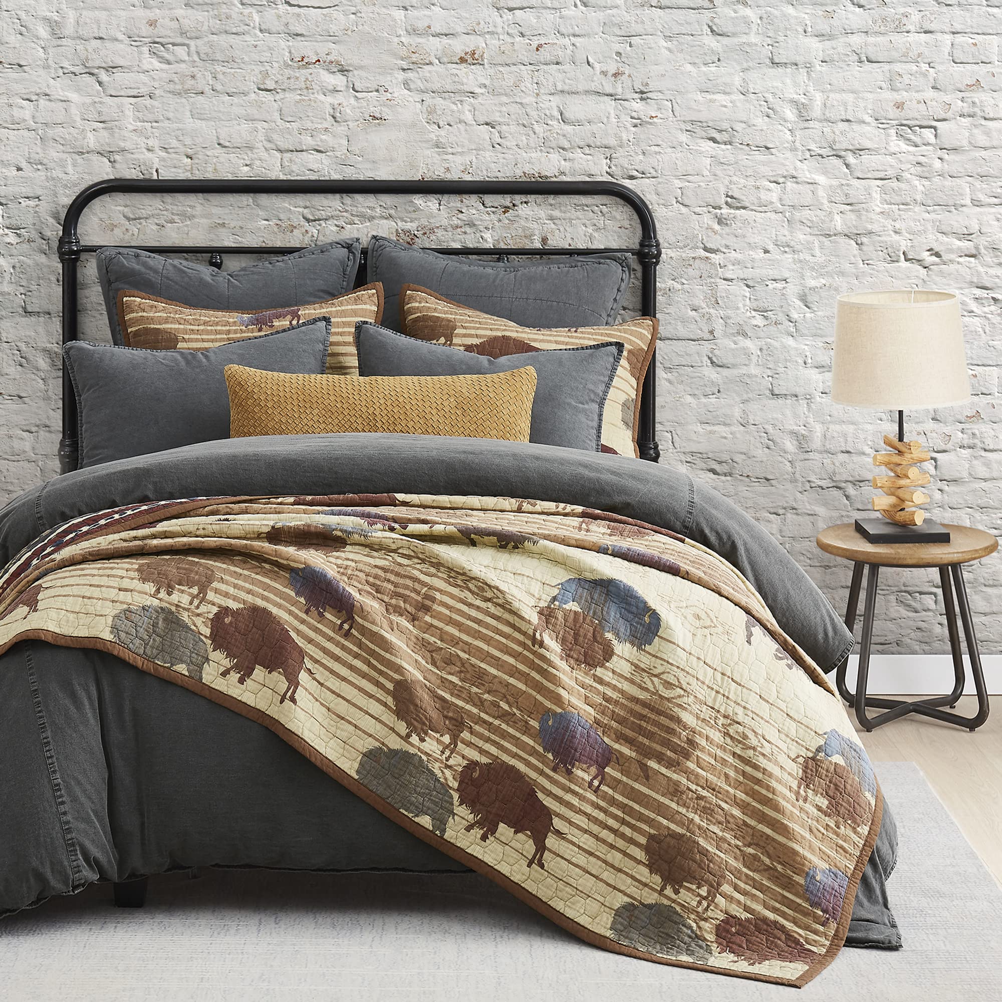 High-End Accents Paseo Road Home on The Range Twin Size Western Bedding 2 Piece Quilt Set with Pillow Sham, Buffalo Bis