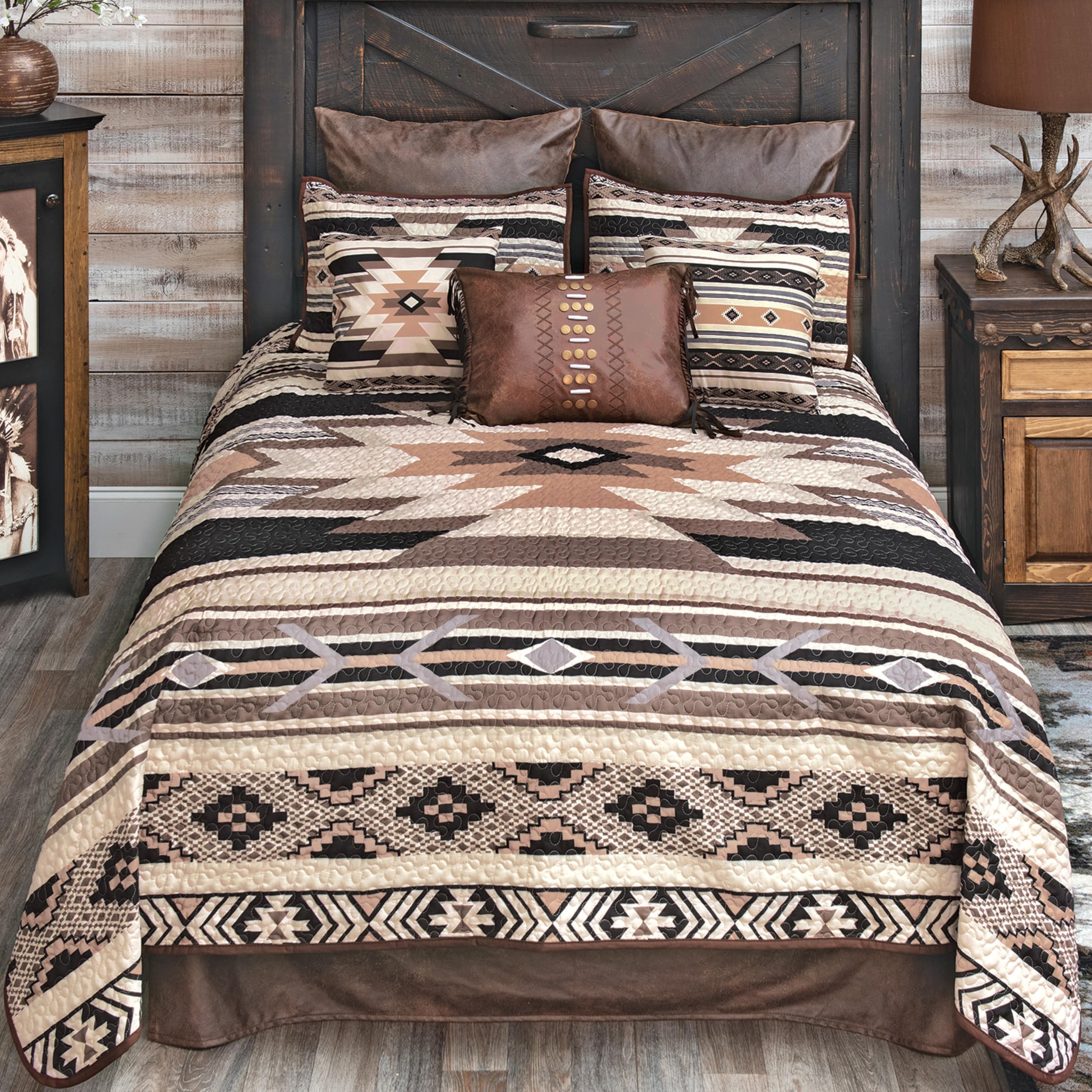 Black Forest Décor Sunset Crossing King Quilt Set - Southwestern Style Bedding for Warm Nights, Bold Geometric Print, Ma